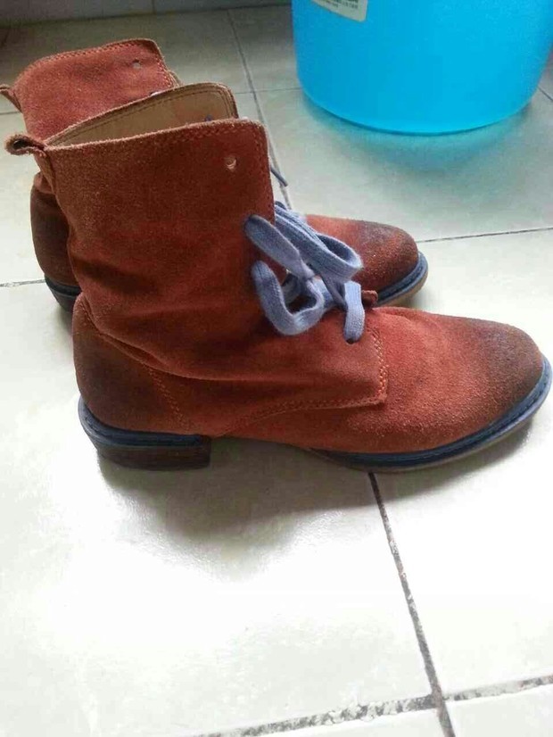 请帮小女子找出这鞋子的购买<em>链接</em>。_360问答