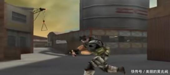 穿越火线这是什么外挂,连锤子都能扔,死了还能