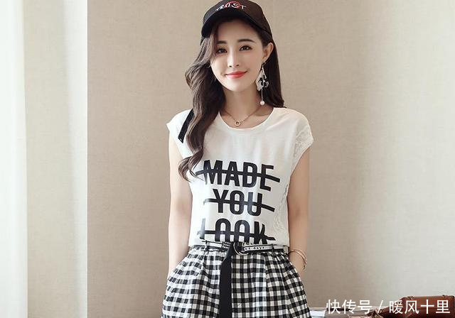 2018年流行的复古格子裙搭配,30岁女人这样穿