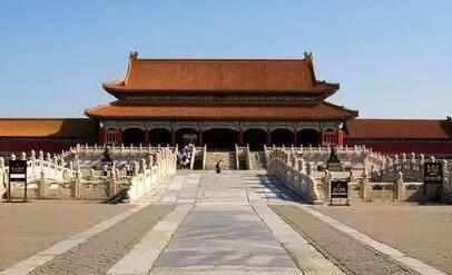 毛主席为什么不进故宫?死不进十三陵?原来是