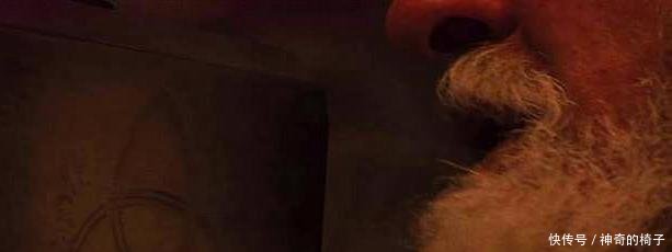 《复联4》美队不仅能够举起雷神之锤,就连暴风