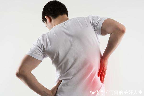 腰突并不可怕,巧用黄芪+排骨,痛楚逐渐消失,腰