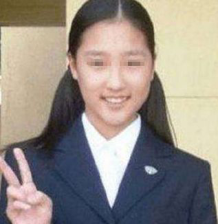 男子囚禁少女三年,女孩逃出向警察求救,说的话让警察十分不解