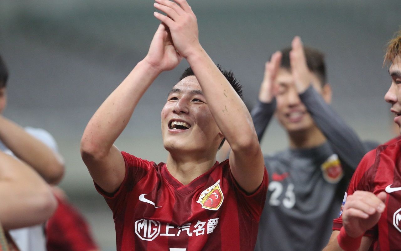 武磊,出生于江苏省南京市,中国国家队足球运动