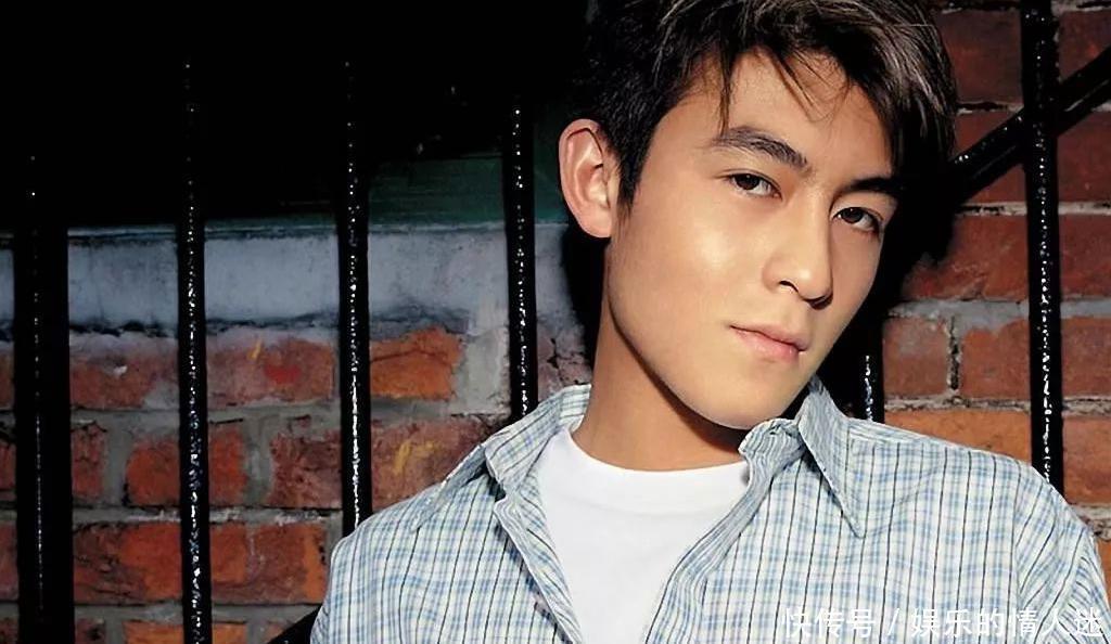 鹿晗吴亦凡蔡徐坤…在没有韩式整形年代的他们