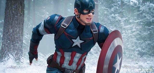 复联4为何挤着看首映?网友:宁花300买高价票