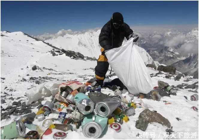 珠峰上全是垃圾,屎尿与尸体遍地,世界上最后一片净土也消失了!