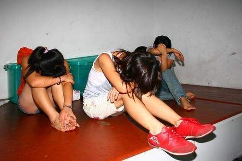 14岁女孩带100多个小姐卖淫怎么回事?未成年犯罪该怎么判刑