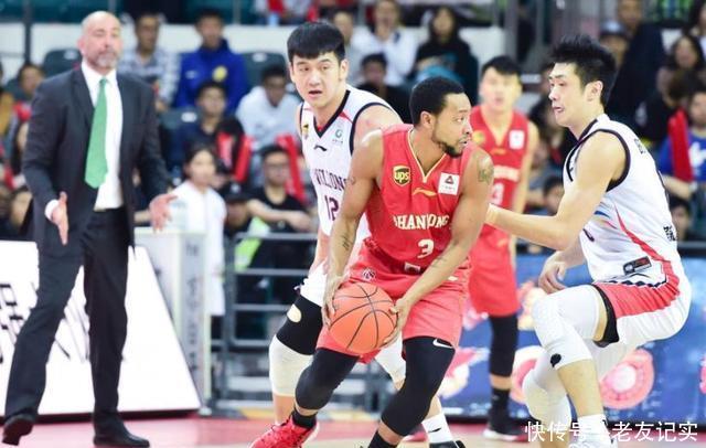 CBA水货外援翻案了曾因违约金太高保住饭碗