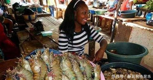 非洲旅游, 原来他们吃的这么好! 龙虾都不吃, 低