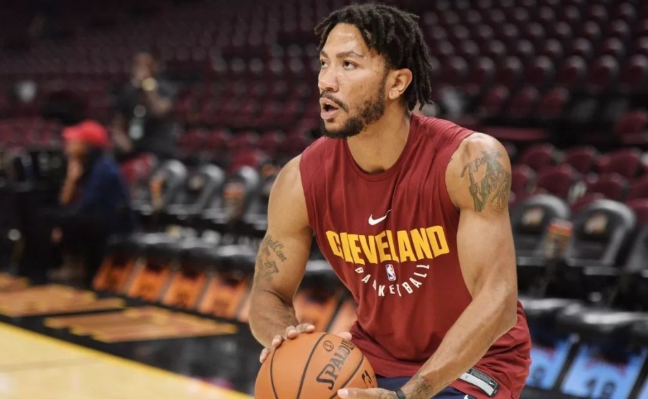 开着最贵的赛车,不是科比,不是乔丹,而是基本工