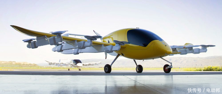 飞行汽车价格表多少钱一辆 t014d1068fa9cf2ccf7.jpg