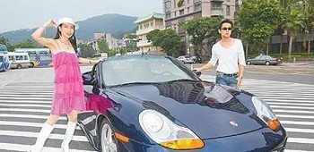 她比蒋丽莎更厉害,5段婚姻生6胎,如今61岁竟只