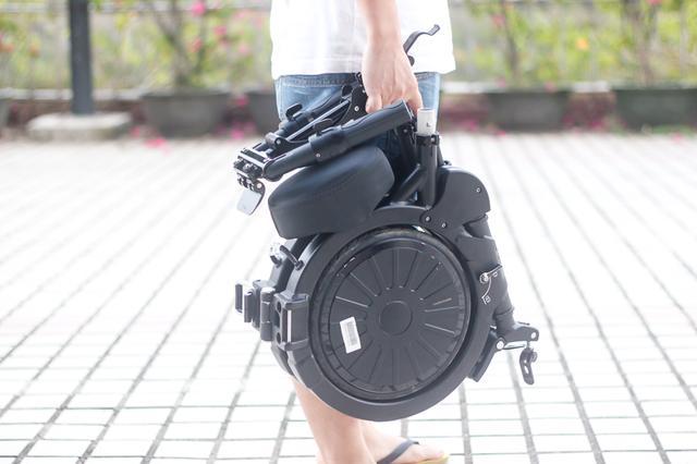 折叠电动车视频大全集 t014db555edccc35b23.jpg?size=640x426