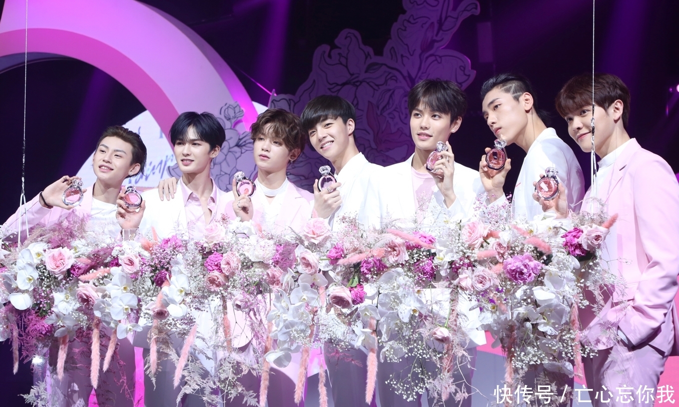 百分九少年团综官宣,却只有五人参加,粉丝:人气