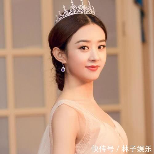 赵丽颖与三任经纪人开撕,究竟是谁的问题,经纪