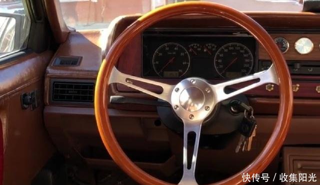 花2万买辆老款桑塔纳后改装,轮毂改装就花了1