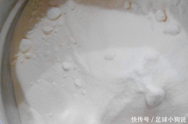 10个月宝宝肾衰竭,医生检查后,只因婆婆往奶粉