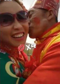 【转】北京时间 山西现恶俗婚闹 公公儿媳骑马背上互吻 - 妙康居士 - 妙康居士~晴樵雪读的博客 【转】北京时间 山西现恶俗婚闹 公公儿媳骑马背上互吻 - 妙康居士 - 妙康居士~晴樵雪读的博客