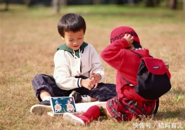 6岁之前爸妈一定要“逼”宝宝改掉这3个坏习惯,别不当一回事!