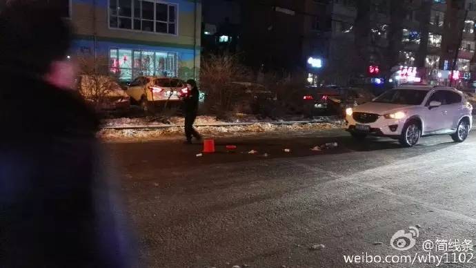 长春一女子过马路被清雪车撞倒 不幸身亡