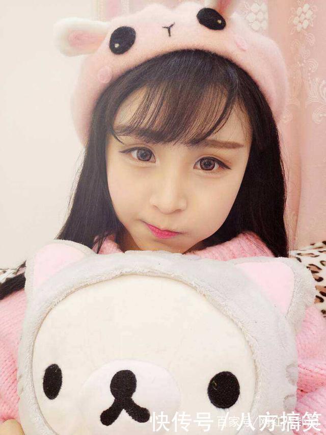 快手猫妹妹改口说感谢锤哥网友你戏可真足,好