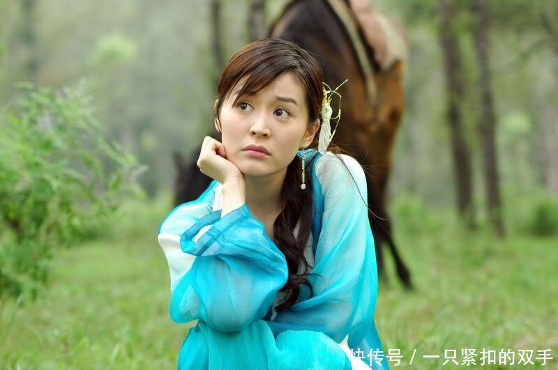 《小鱼儿与花无缺》的小仙女柏雪今年没有发过