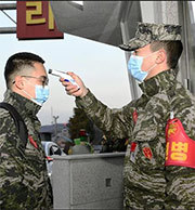 韩38名军人确诊近3千人隔离