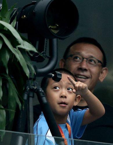 4大明星孩子的名字,图一很随意,图二太霸气,图