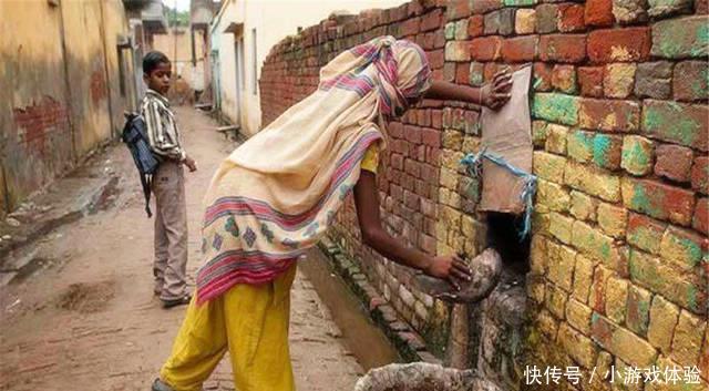 女人上厕所视频