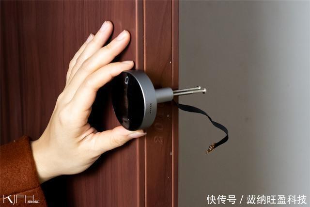 t01614fab6f1d0e8bdb.jpg?size=640x427