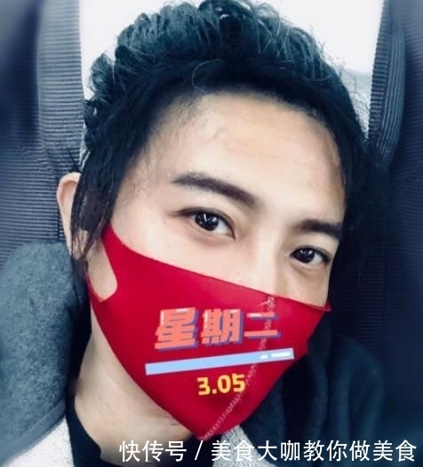 明星时尚看不懂!戚薇运动服配高跟鞋,宋慧乔塑