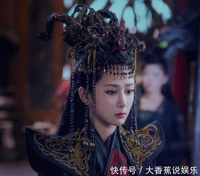 杨紫的《香蜜》入围电视剧大赏,剧组集体沉默