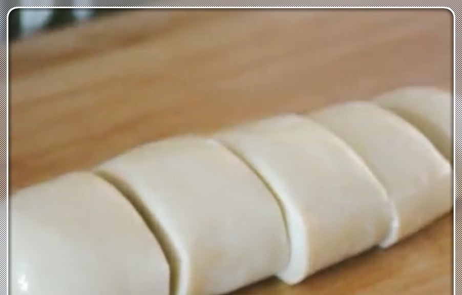 最近超火的吴亦凡《大碗宽面》,碗够大,面够香