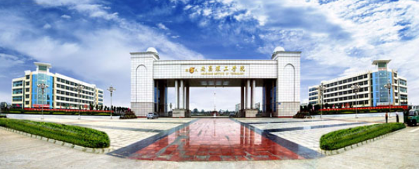 南昌理工学院英雄主校区到南昌地铁地铁大厦站怎么走