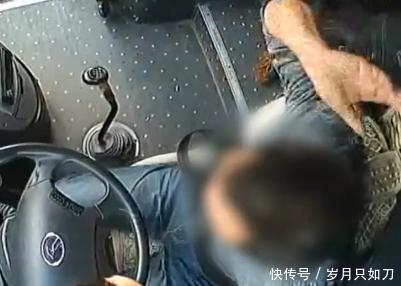 瓜子壳,司机警告反被打头,警方:年满70不拘留_