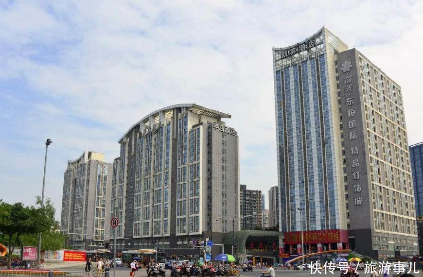 西部第一大城市,武汉、重庆、成都还是西安?你