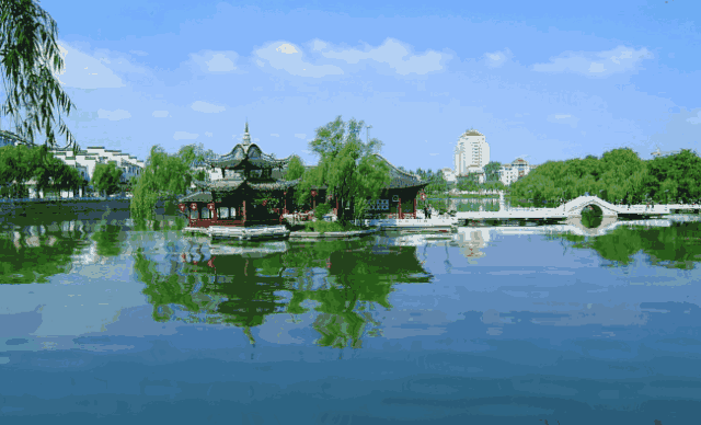 \＂烟花三月下扬州\＂，三月，扬州去吧!