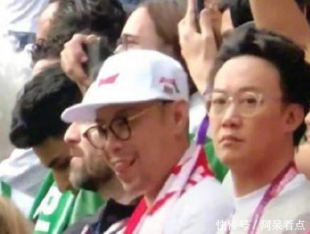 世界杯揭幕战中国狂热球迷来了!陈奕迅吴秀波