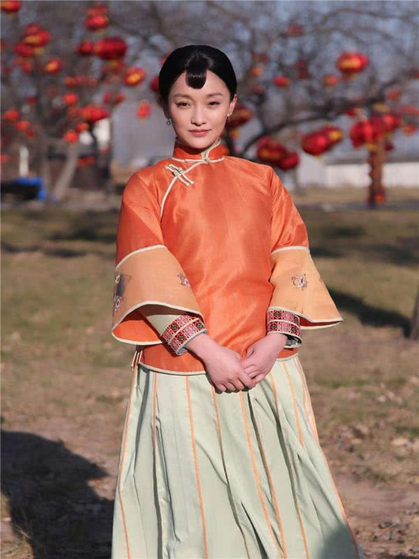 周迅消失一年原来是去生娃?被拍到大腹便便孕