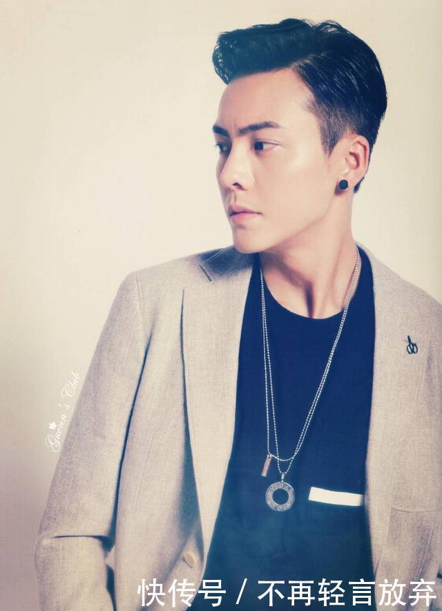 陈伟霆的新剧《南方有乔木》再度掀起热潮,小