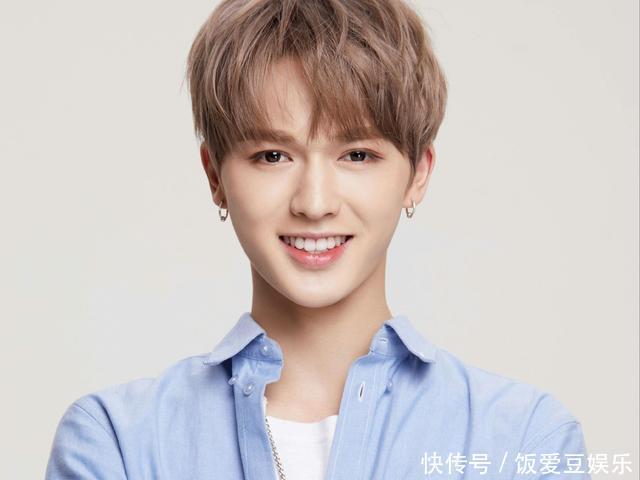 他是《偶像练习生》中最有担当的队长,人间仙