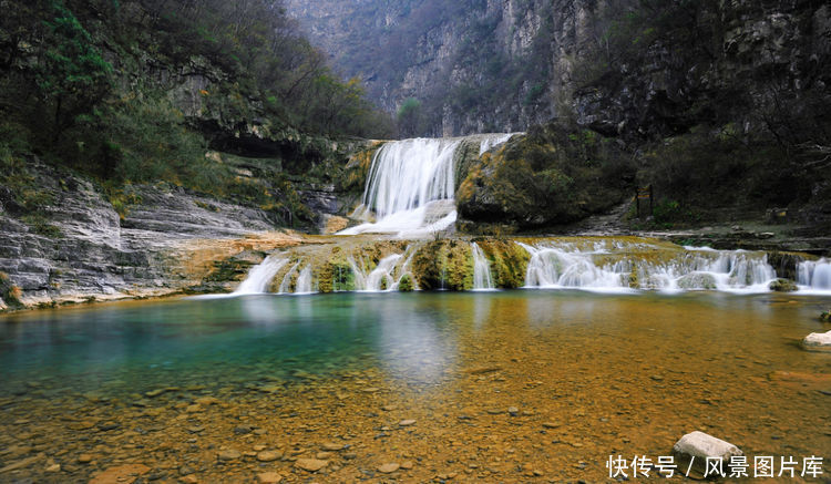 河南焦作市修武县云台山景点不简单,瀑布落差