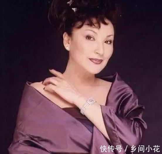 她红了一辈子,却当了23年的单亲妈妈,71岁仍打扮的漂漂亮亮 xbet官网