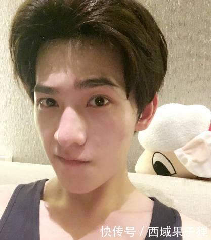 撩人于无形!8大人气男星锁骨照新鲜出炉,来看