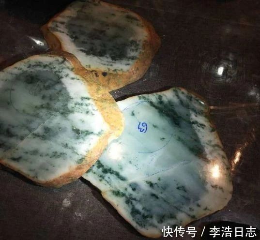 一花一世界,一叶一菩提,活在翡翠里的世界人事