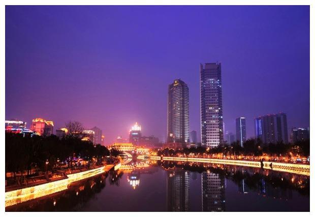 这两个城市一旦合并进成都, 那四川就有超一线城市了