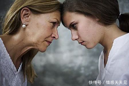 结婚时婆婆只给8千彩礼,她生病时我只交医院8千押金,很公平啊