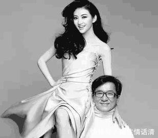 离开金主爸爸,景甜捅破和成龙的关系,王思聪道