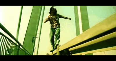 三儿也是老手,警察心里想什么他门清.